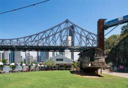 Howard Smith Wharves